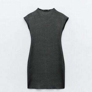 ZARA - SHORT STRETCH KNIT DRESS
